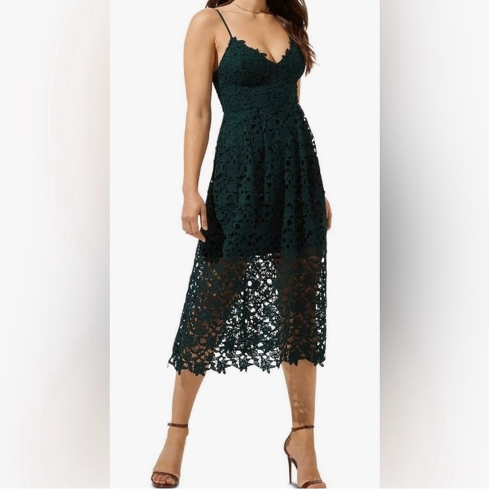 Astr The Label Forest Green Lace Dress